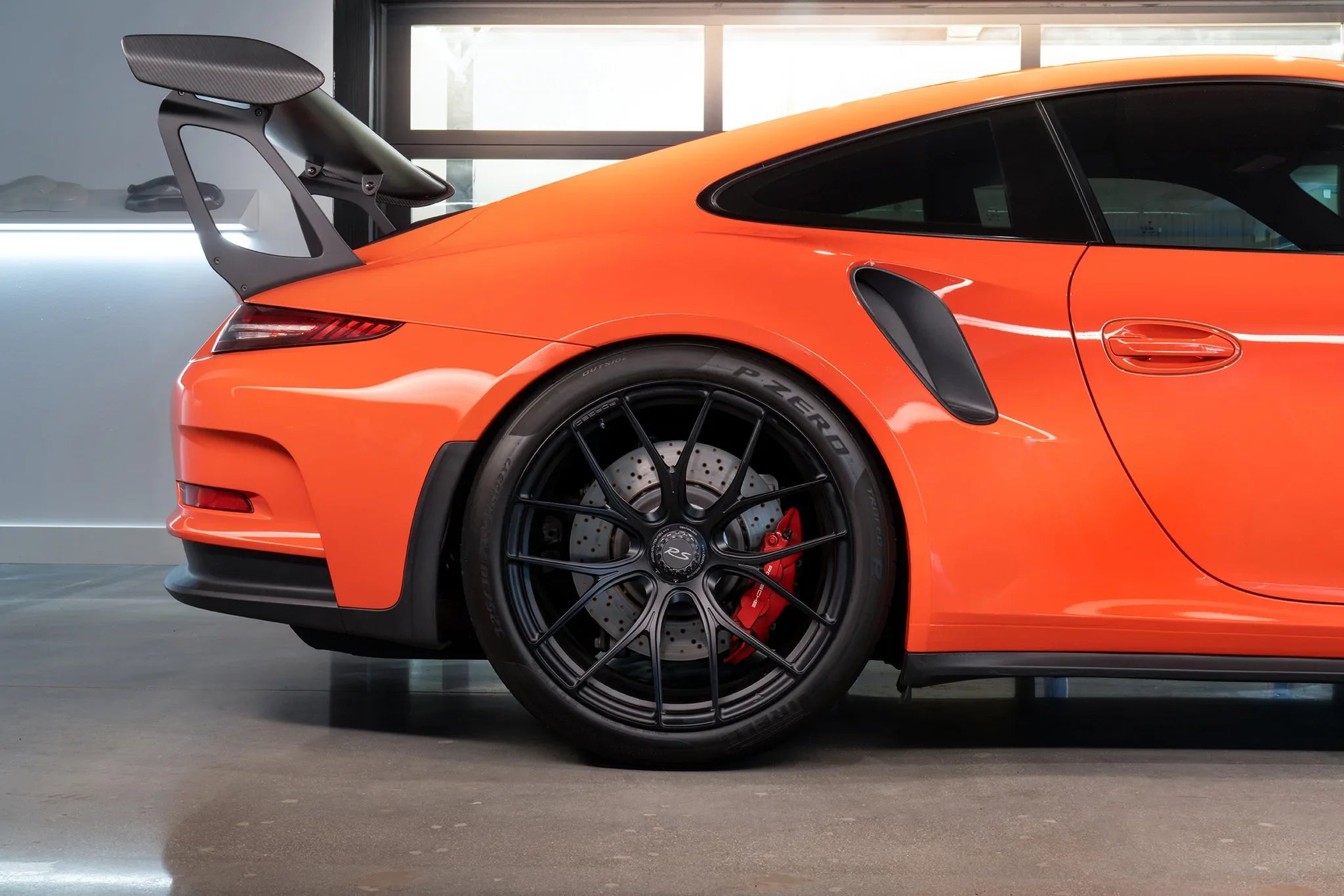 Porsche 991.1 911 GT3RS Extended Wing Risers - Vorsteiner Wheels