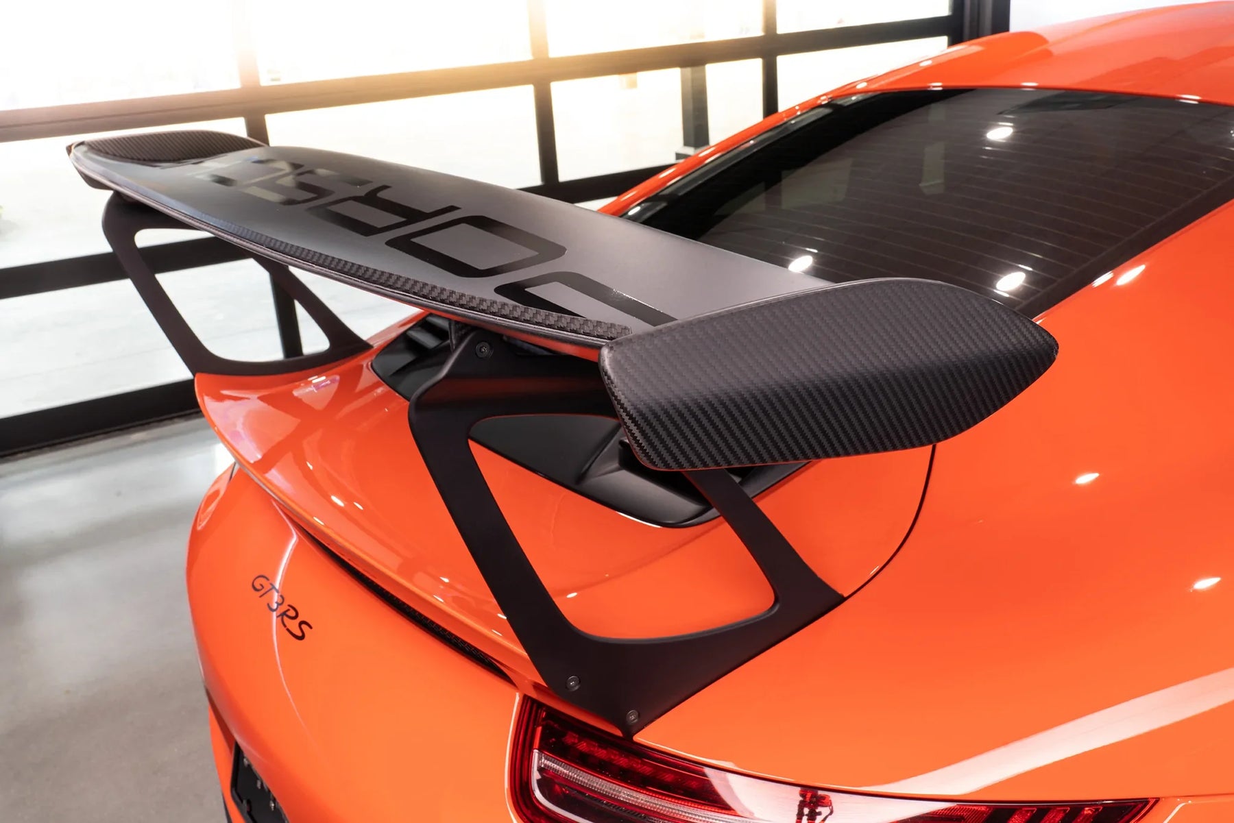 Porsche 991.1 911 GT3RS Extended Wing Risers - Vorsteiner Wheels