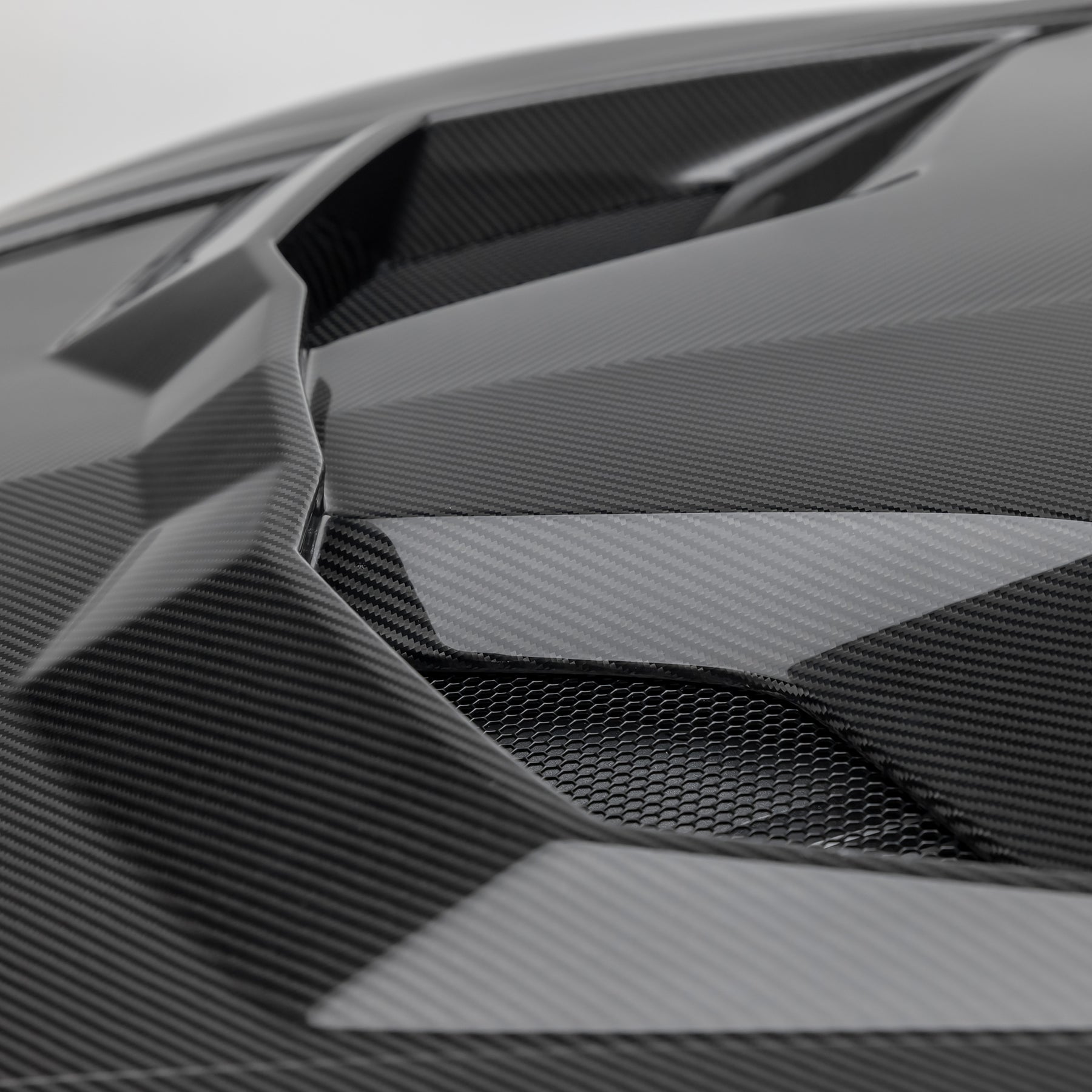 Lamborghini Urus Performante Edizione Aero Hood - Vorsteiner Wheels