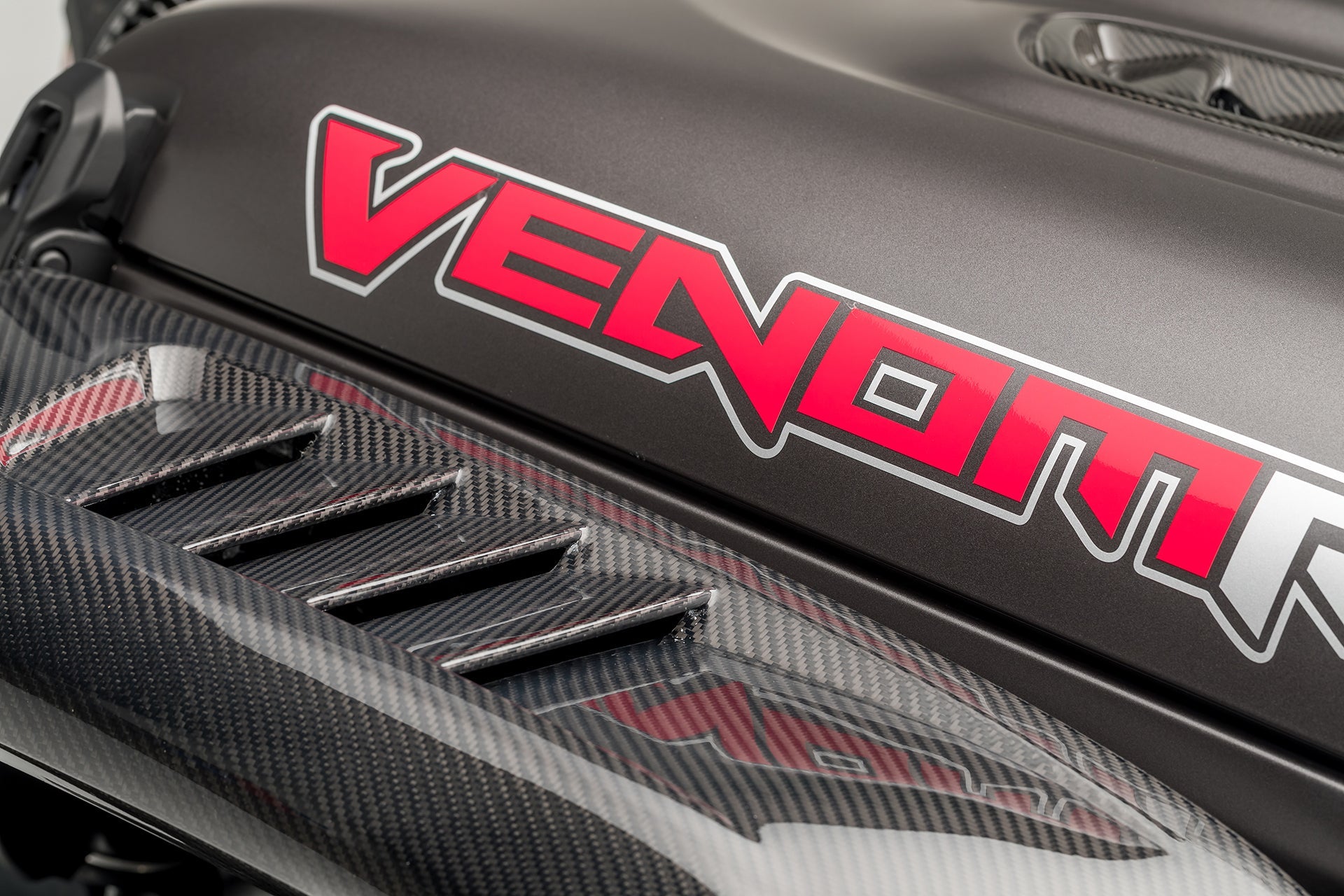 Jeep JL-JX Edition Aero Carbon Fiber Front Fenders - Vorsteiner Wheels Wheels