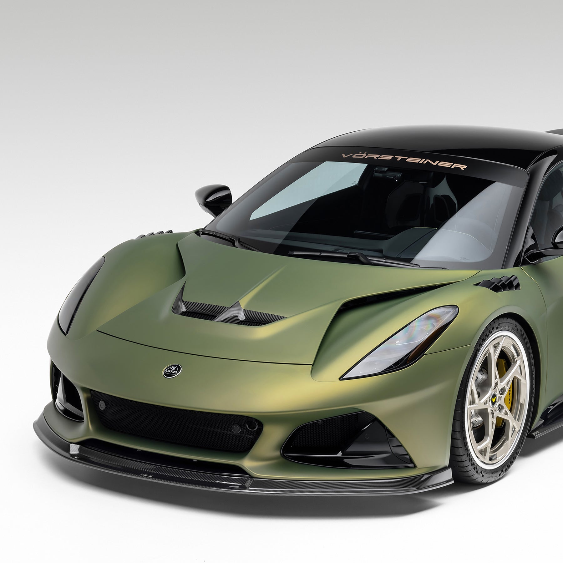 LR-52 Vented Fenders - Vorsteiner Wheels