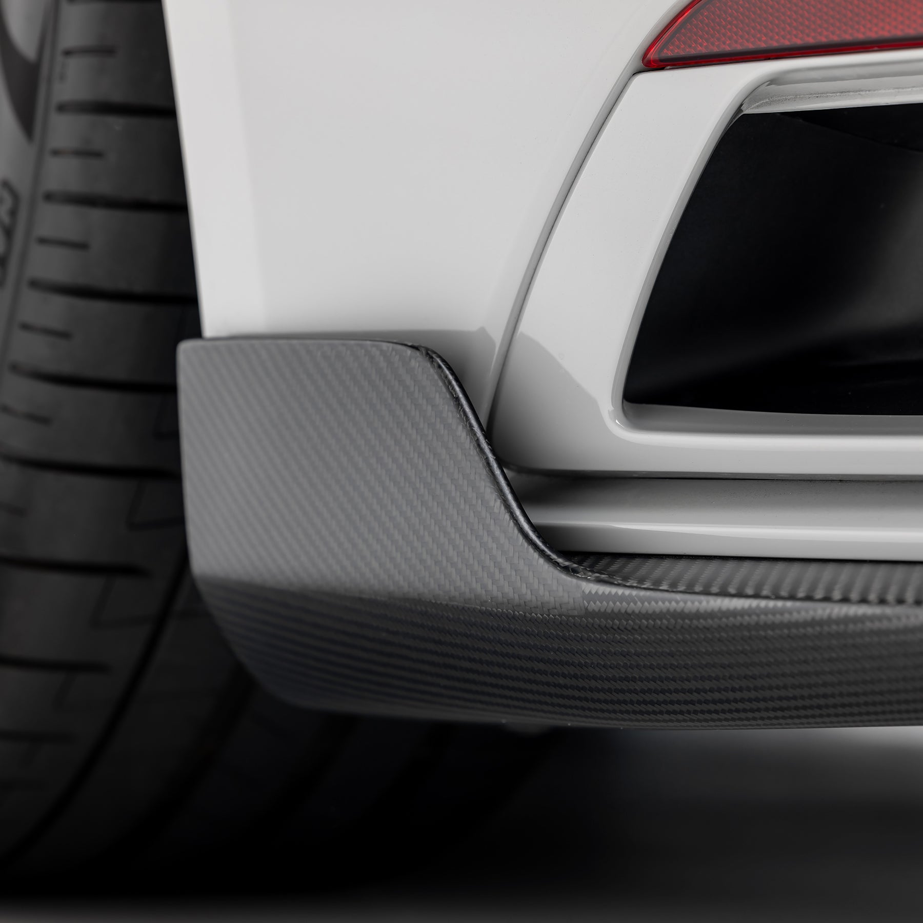 Porsche 992 Turbo S Aero Rear Diffuser - Vorsteiner Wheels