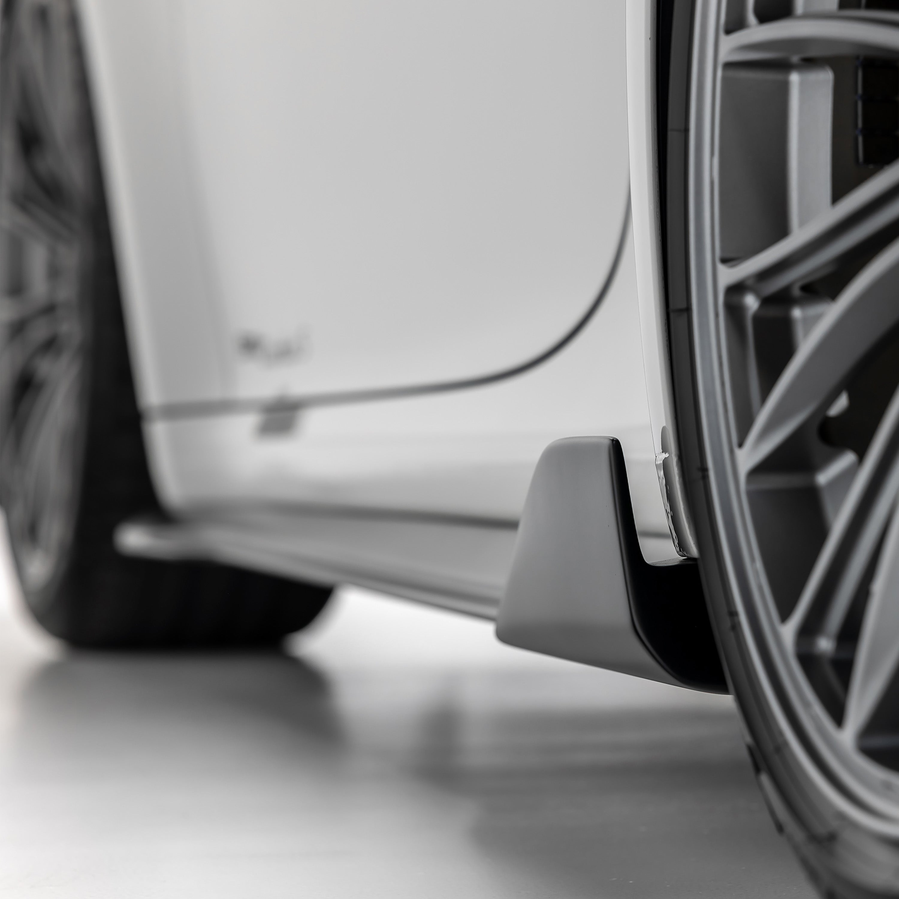 Porsche 992 Turbo S Aero Side Skirts - Vorsteiner Wheels Wheels