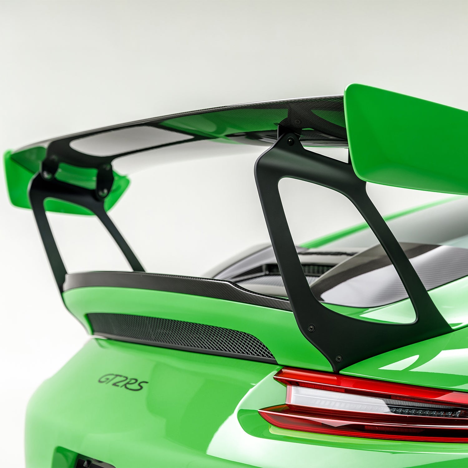 Porsche 991.2 911 GT2RS Decklid Spoiler - Vorsteiner Wheels Wheels