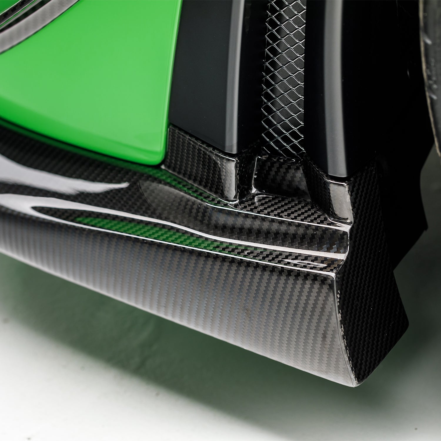 Porsche 991.2 911 GT2RS EVO Aero Front Spoiler - Vorsteiner Wheels