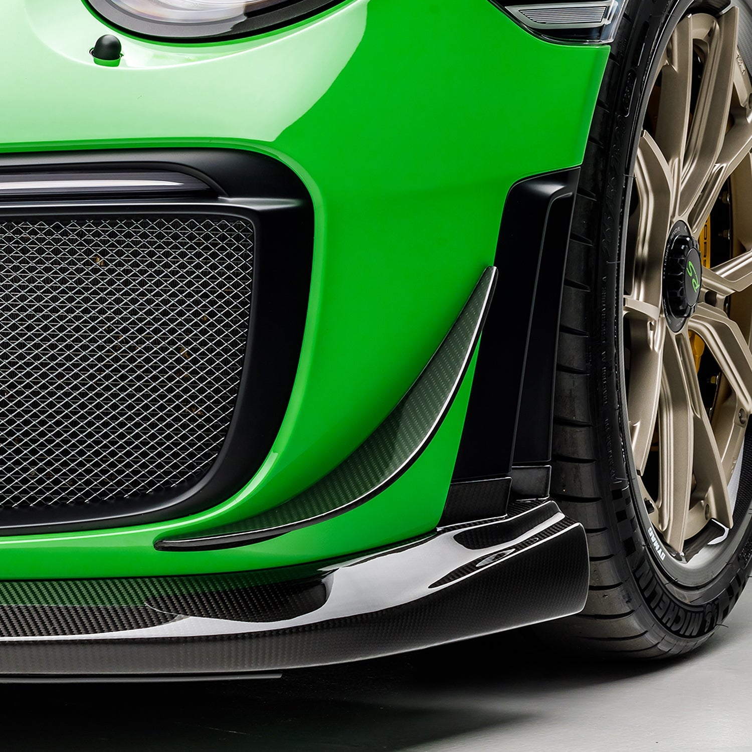 Porsche 991.2 911 GT2RS Aero Front Canards - Vorsteiner Wheels