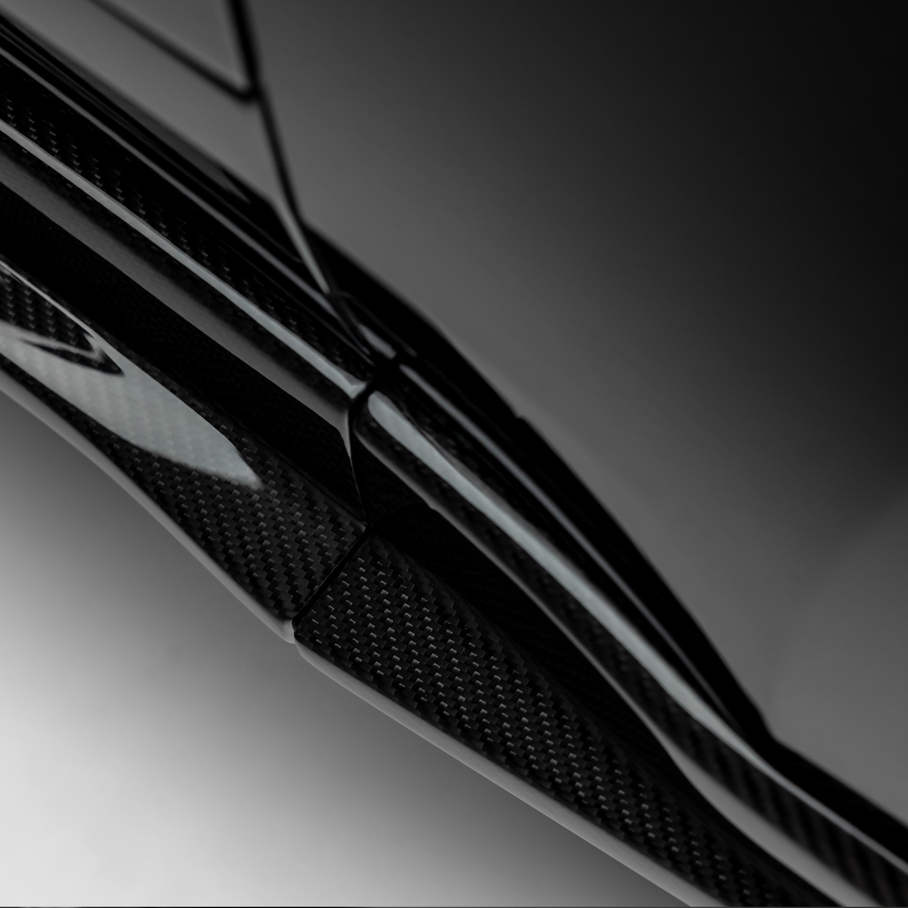 Side Skirts - Vorsteiner Wheels