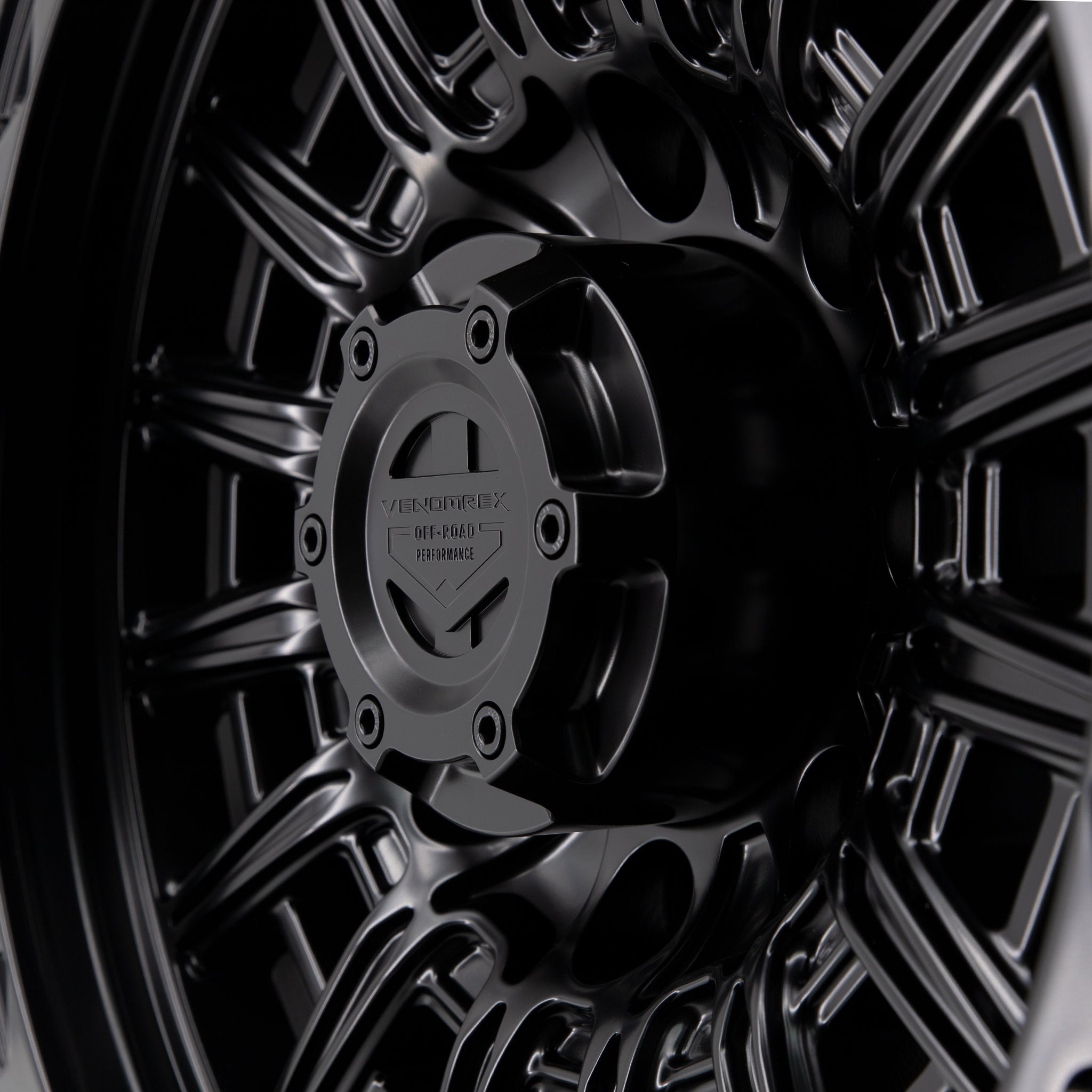 17" VR-801BL Coal Black