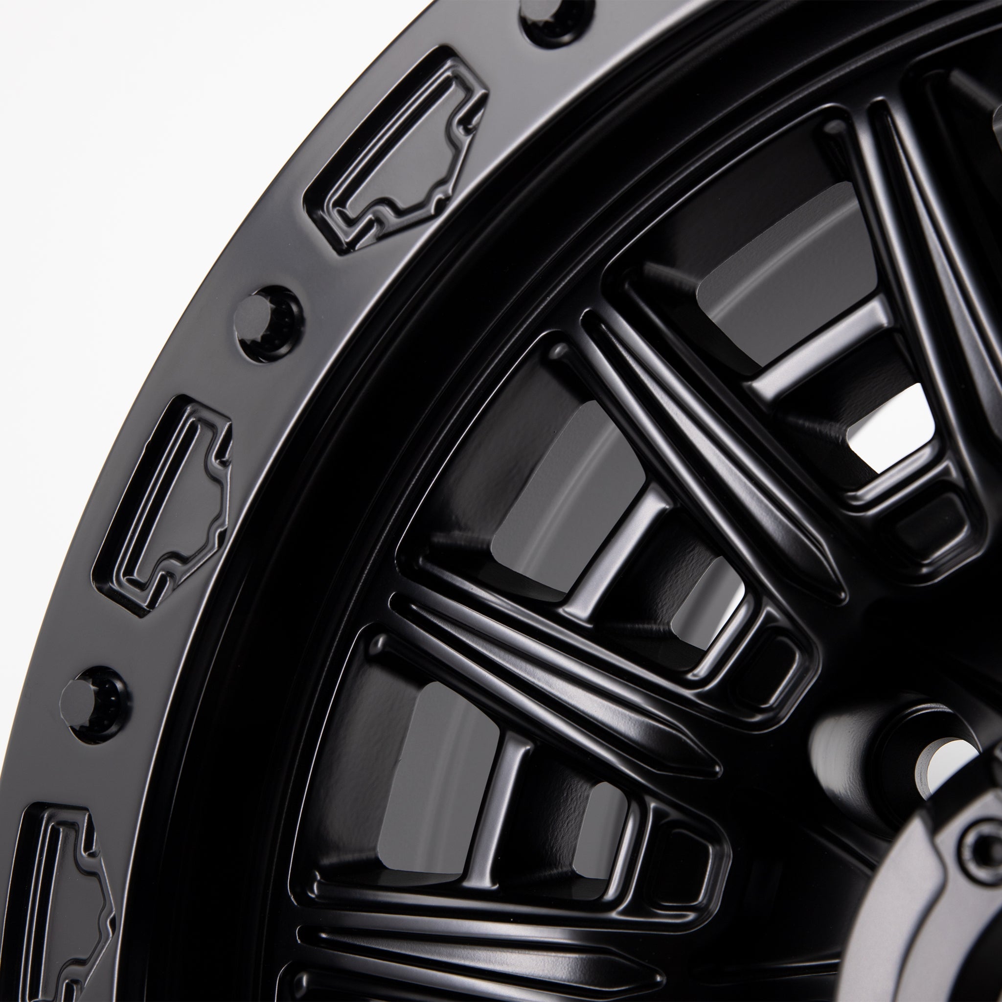 17" VR-801BL Coal Black