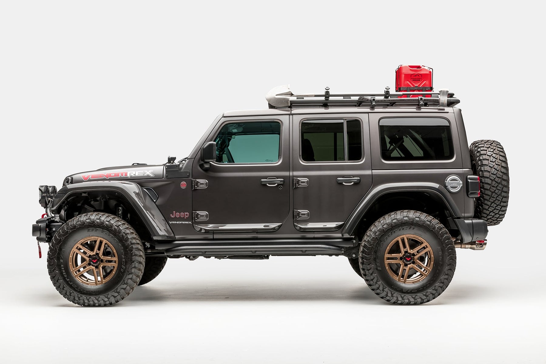 Jeep JL-JX Edition Aero Carbon Fiber Rock Guards - Vorsteiner Wheels