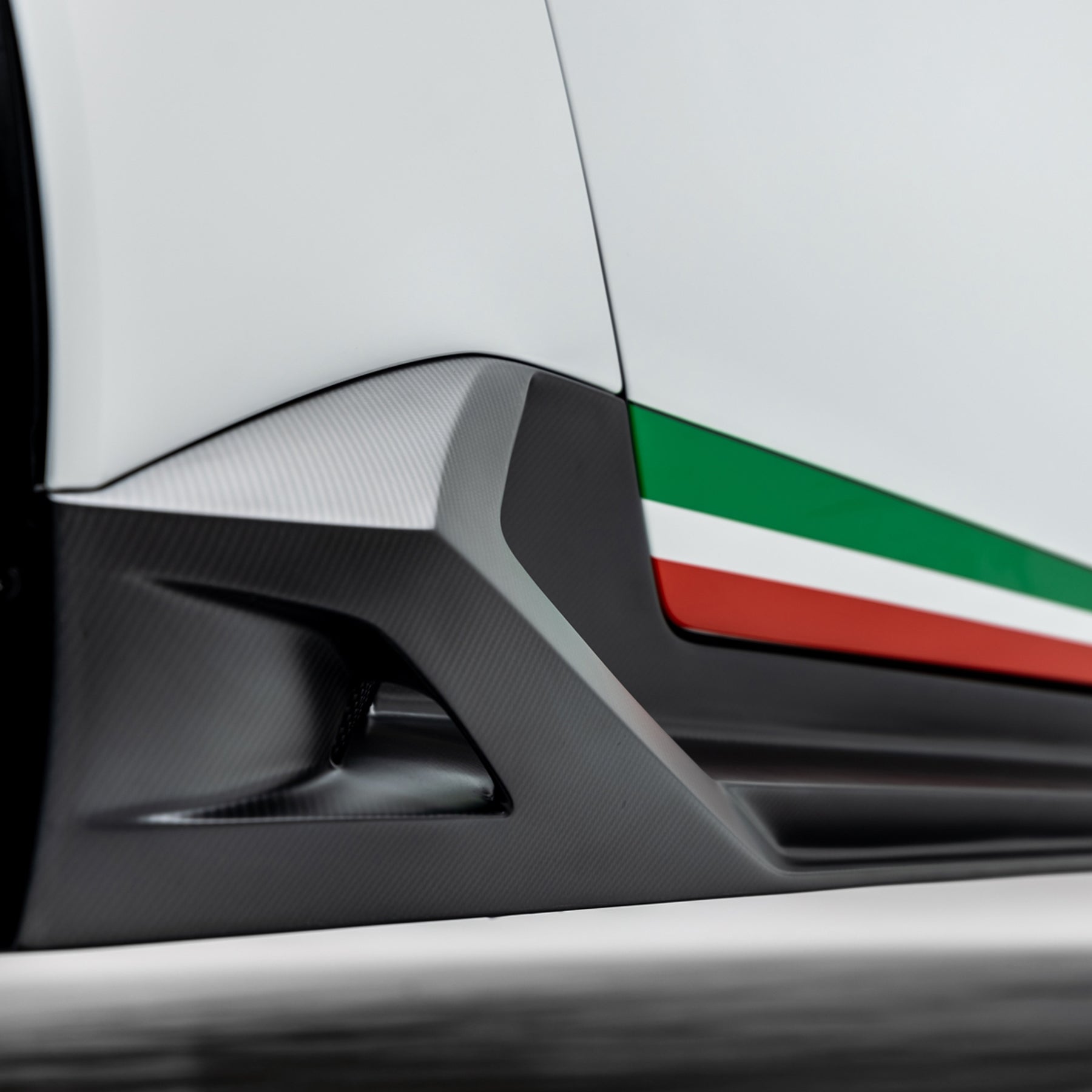 Lamborghini Huracan EVO Monza Edizione Side Blades - Vorsteiner Wheels