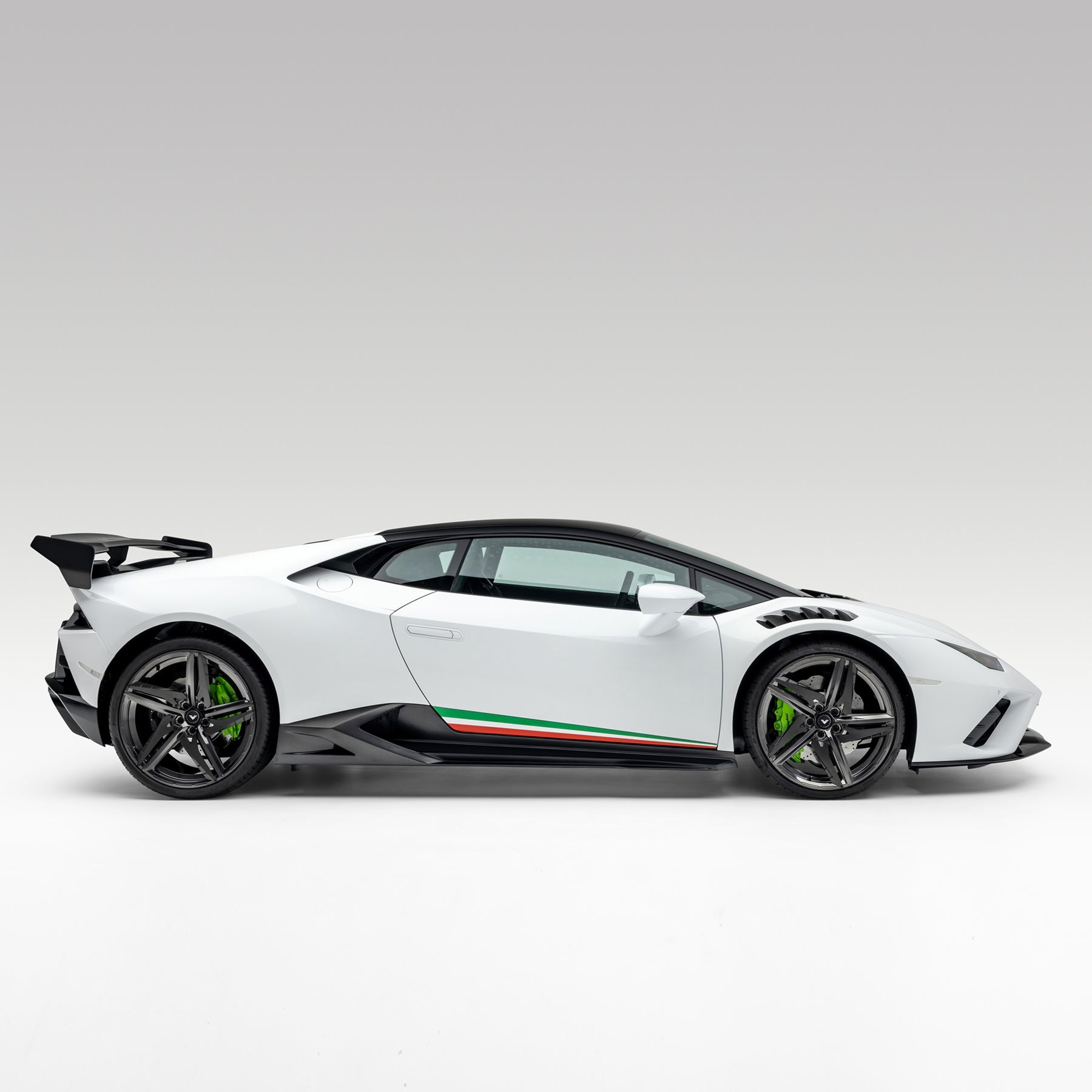 Lamborghini Huracan EVO Monza Edizione Side Blades - Vorsteiner Wheels