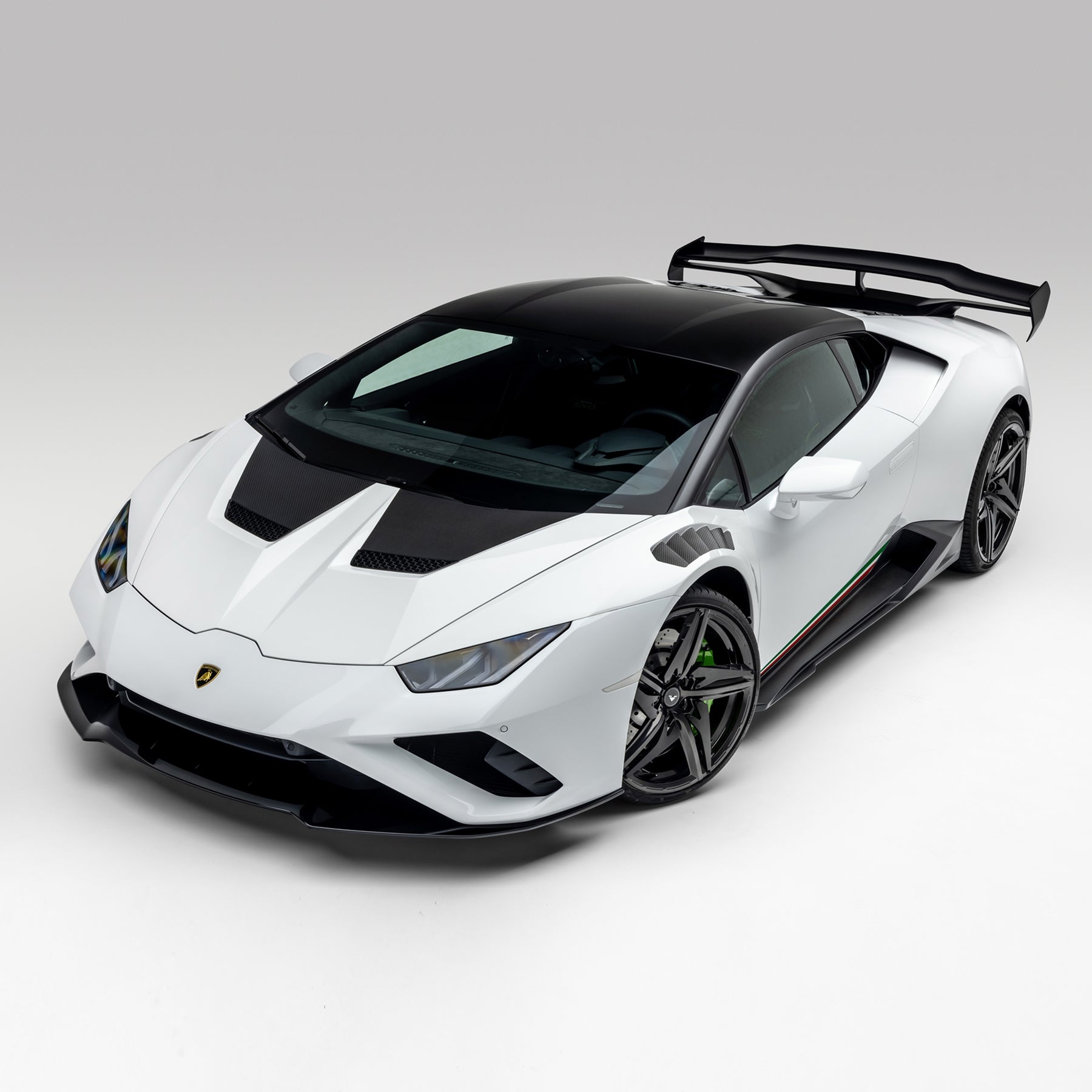 Lamborghini Huracan EVO Monza Edizione Side Blades - Vorsteiner Wheels
