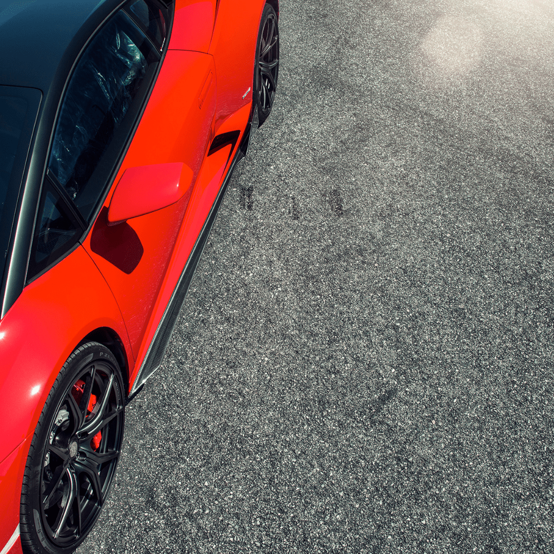 Vorsteiner Aerodynamics Lamborghini Huracan Verona Edition Aero Side Blades in carbon fiber with sleek, aerodynamic design.
