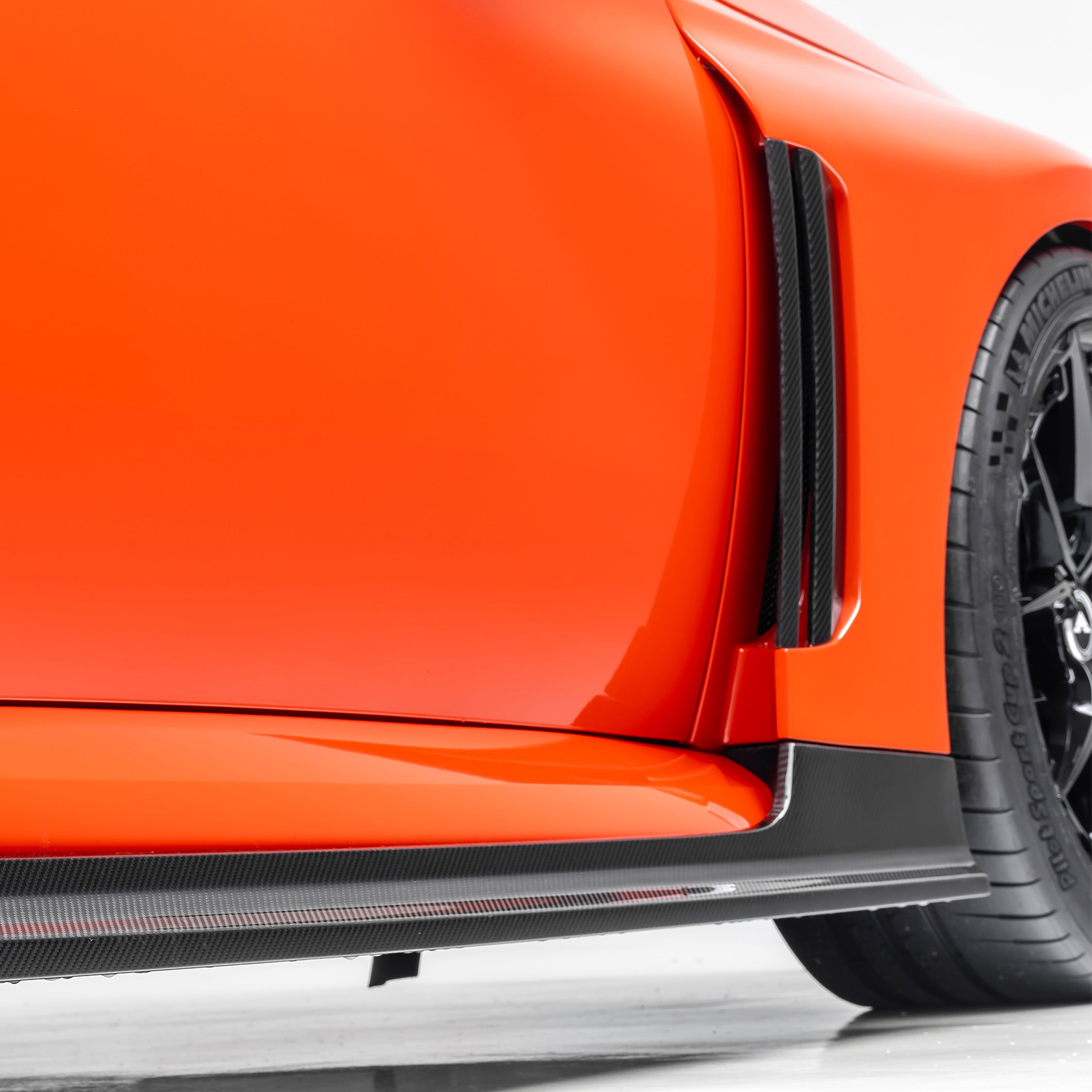 BMW G8X M2 VRS Aero Vented Fenders with Side Skirts Carbon fiber PP 2X2 Glossy - Vorsteiner Wheels Wheels  - Aero - [tags]