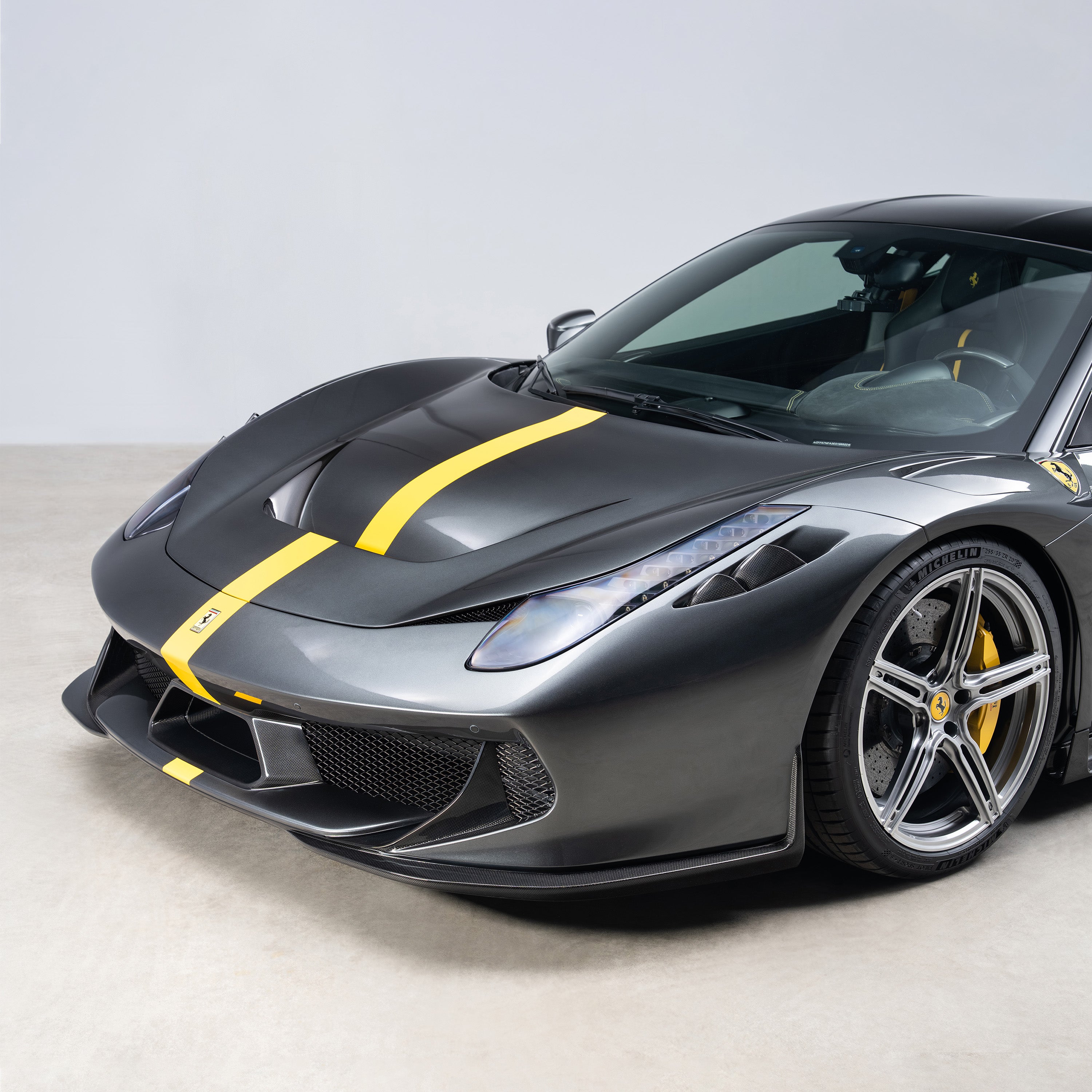 Ferrari 458 CTR - Front Package