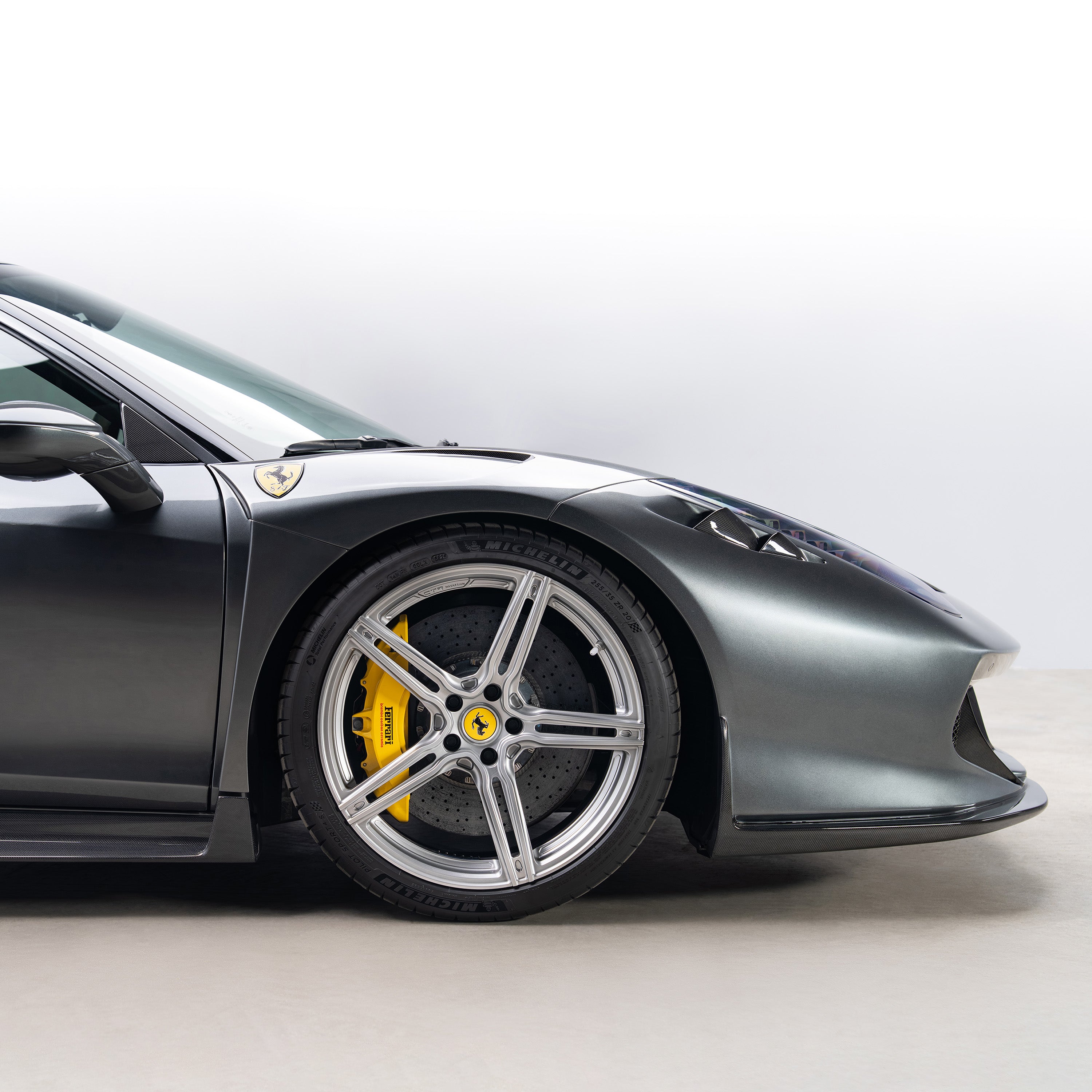 Ferrari 458 CTR - Front Package