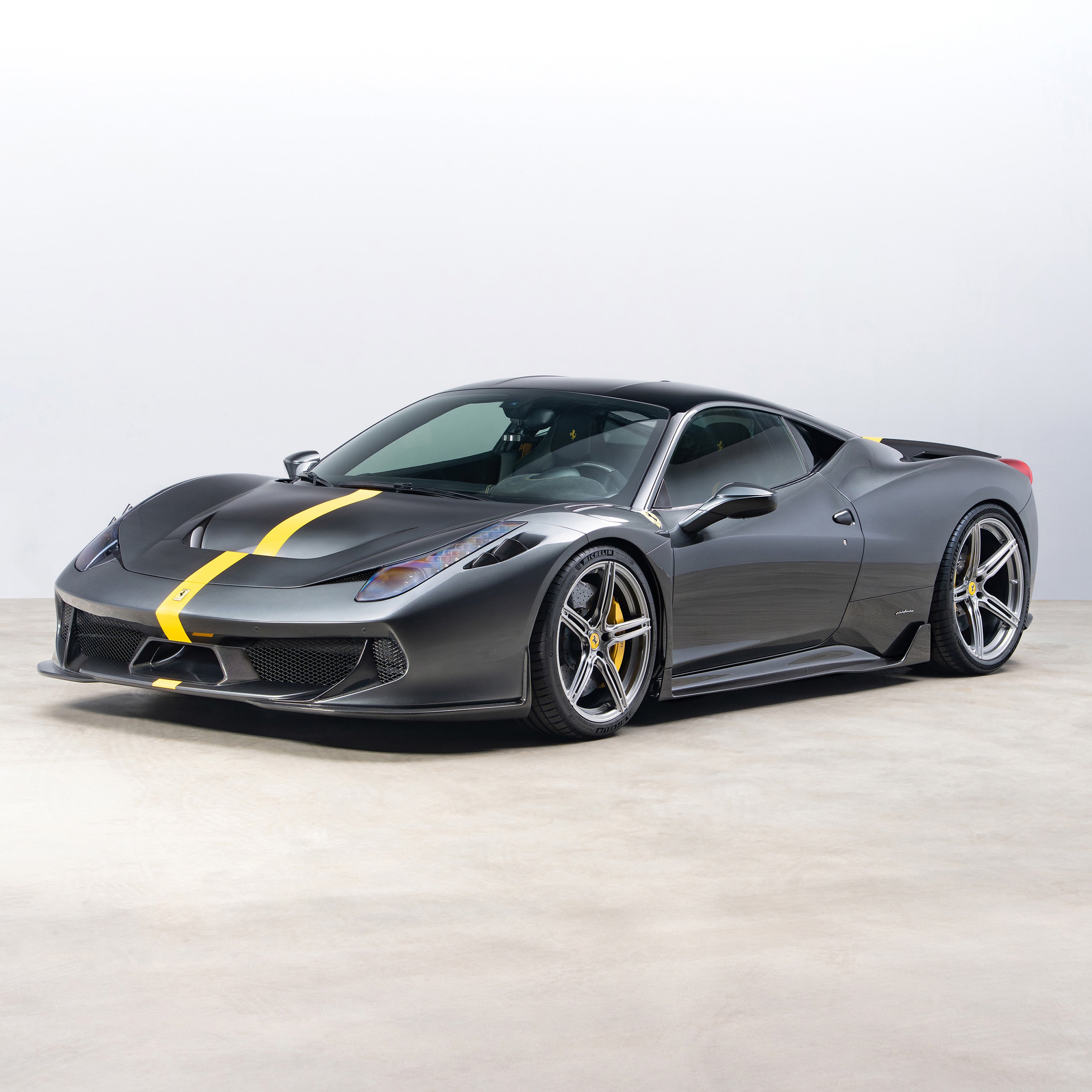Ferrari 458 CTR - Front Package