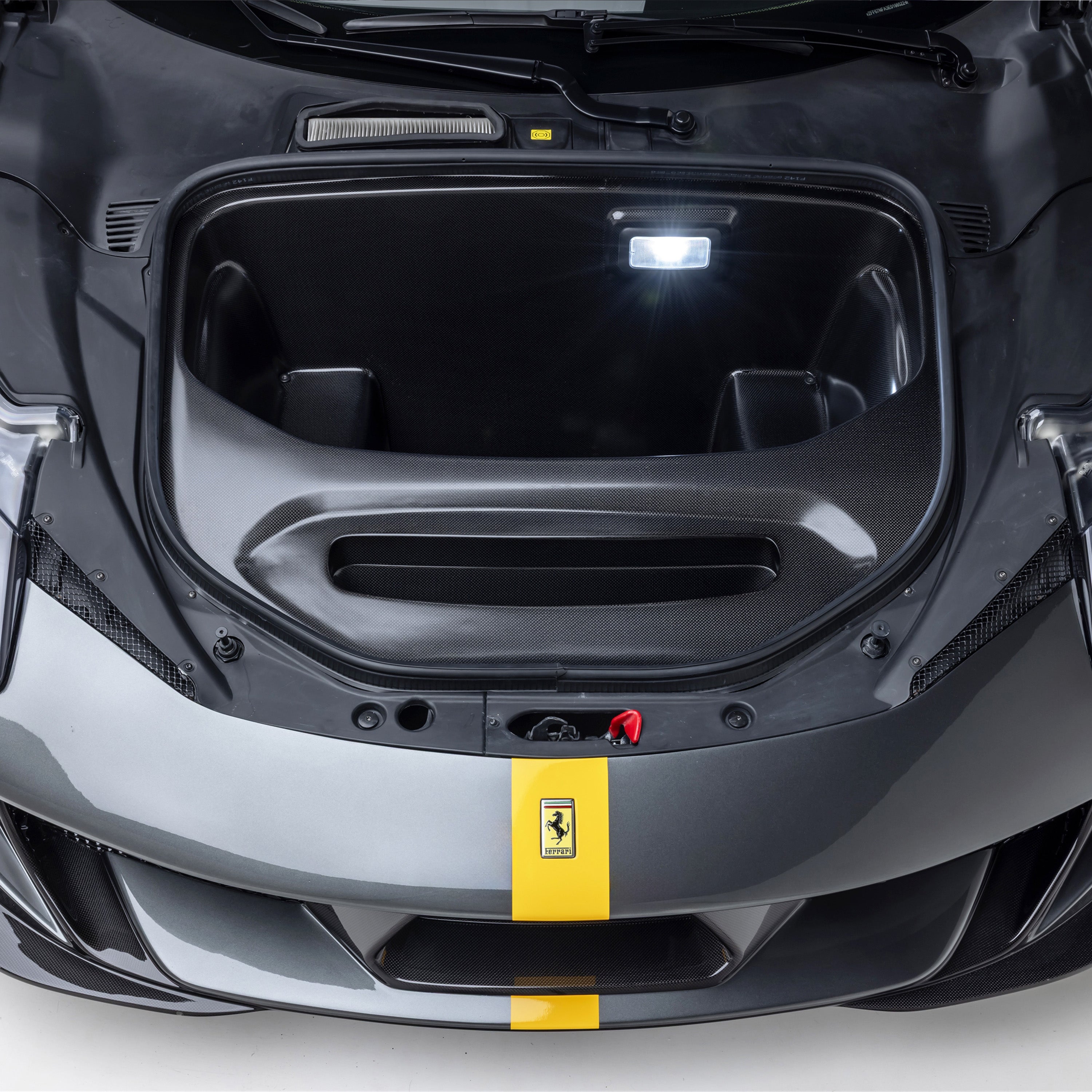 Ferrari 458 CTR - Front Package
