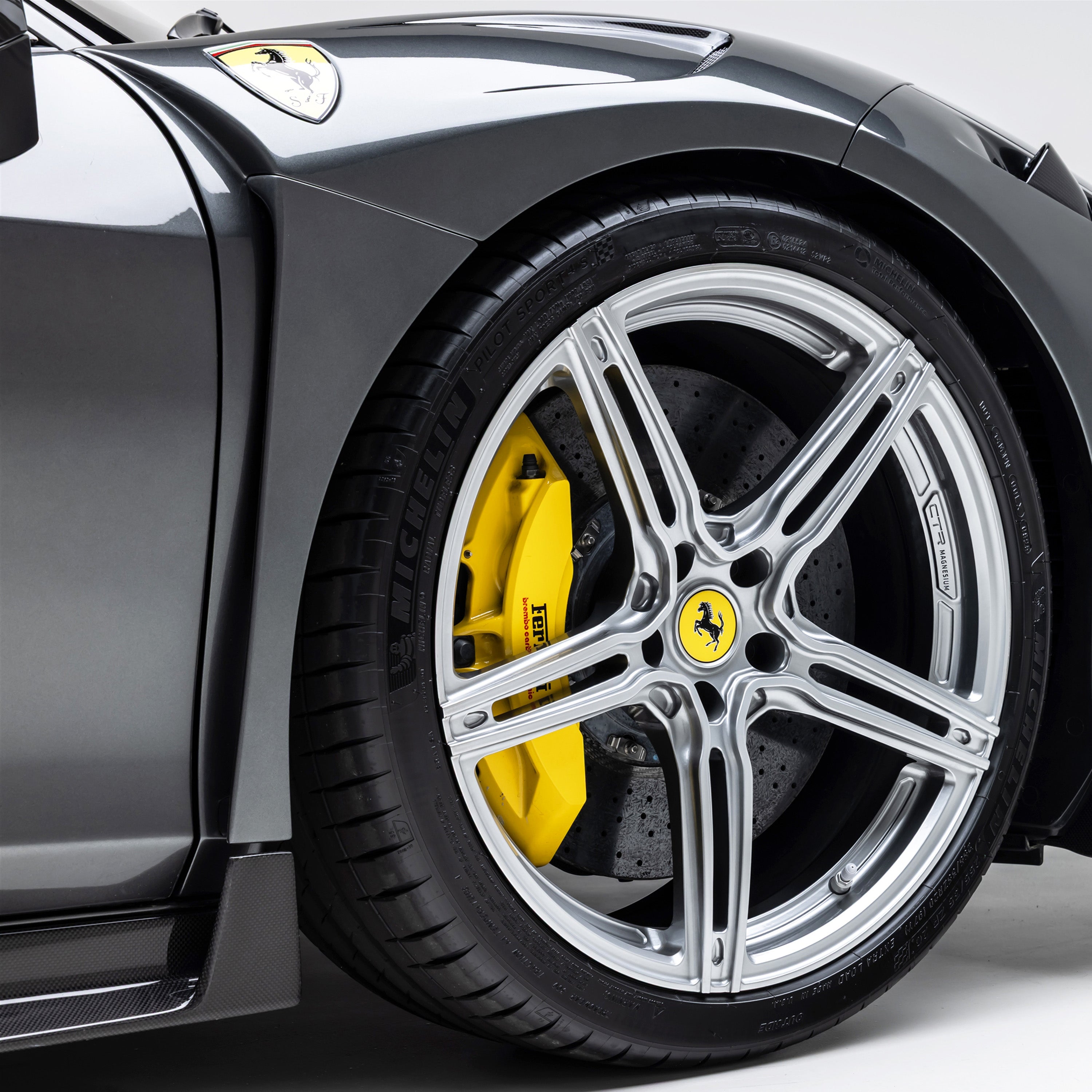 Ferrari 458 CTR - Side Package