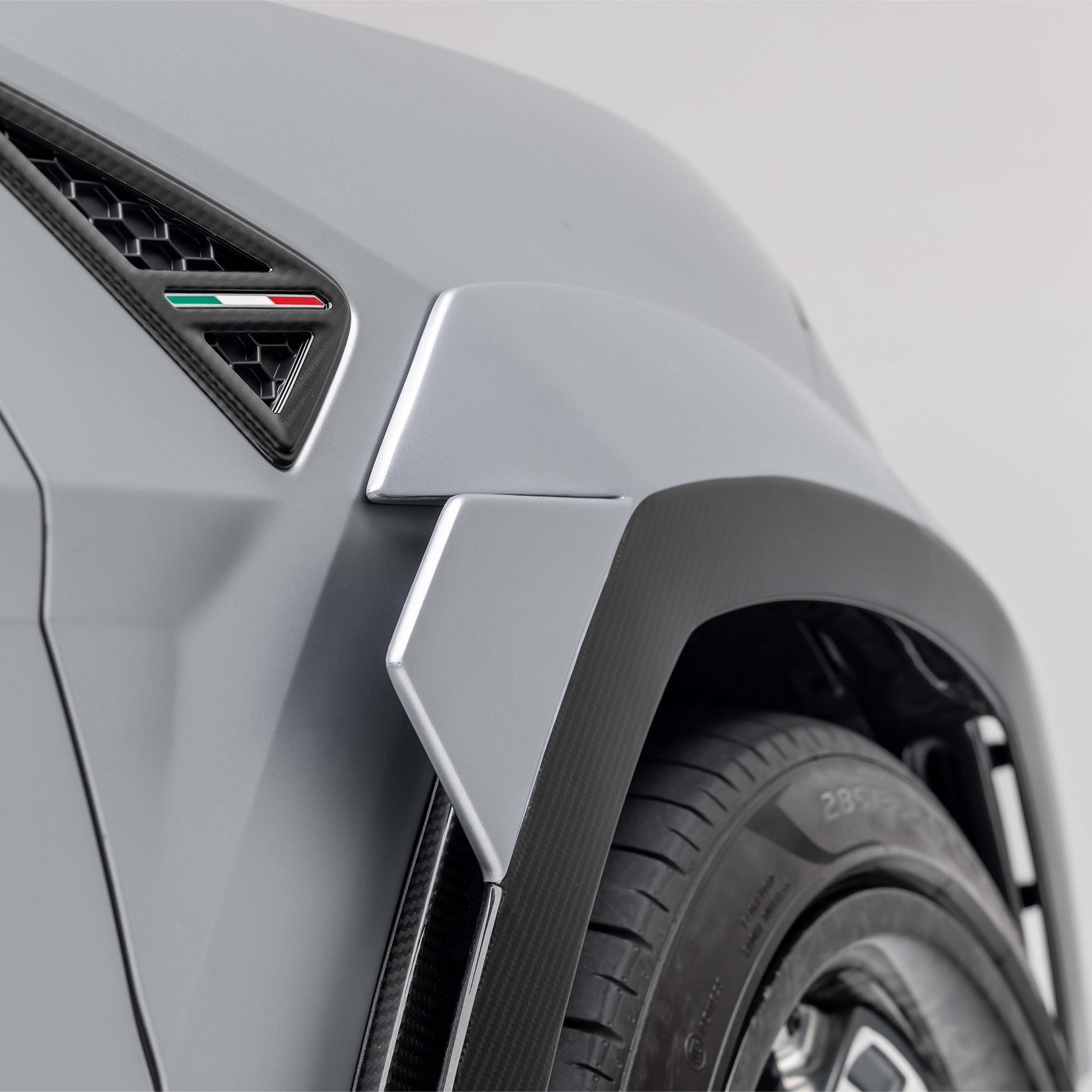 Lamborghini Urus Performante Edizione Aero Fender Flares (Not Compatible if Canards 2027LOV are selected) - Vorsteiner Wheels Wheels  - Aero - [tags]