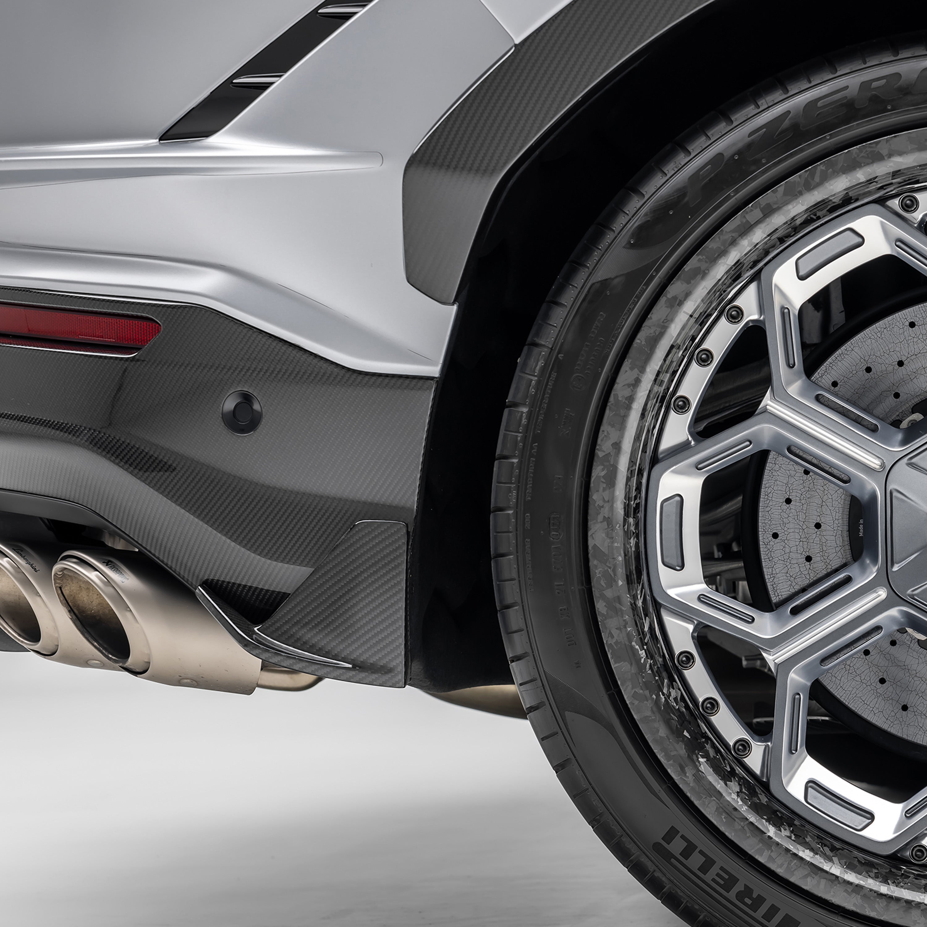 Lamborghini Urus Performante Edizione Aero Side Fins