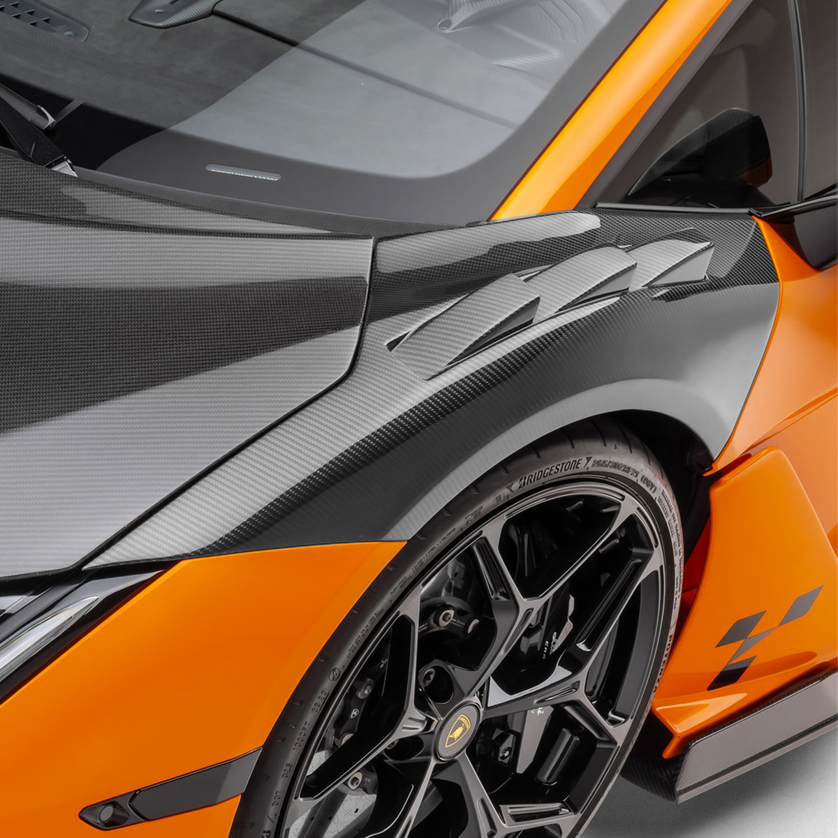 Lamborghini Revuelto Carbon Fiber Aero Vented Front Fenders