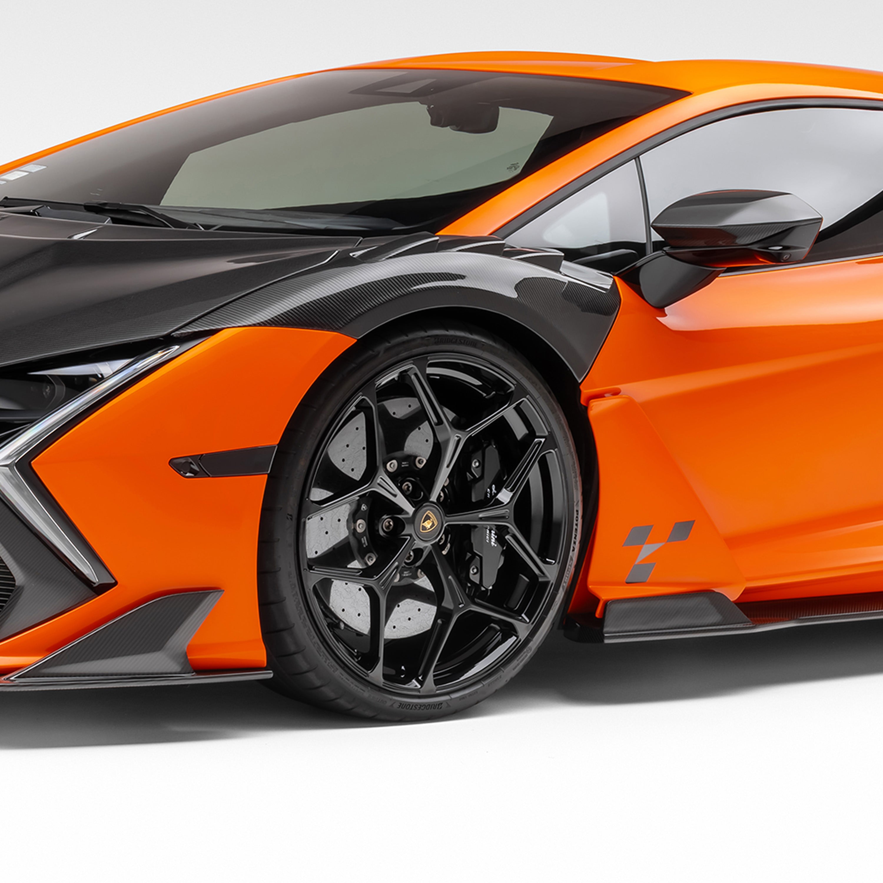 Lamborghini Revuelto Carbon Fiber Aero Vented Front Fenders - Vorsteiner Wheels