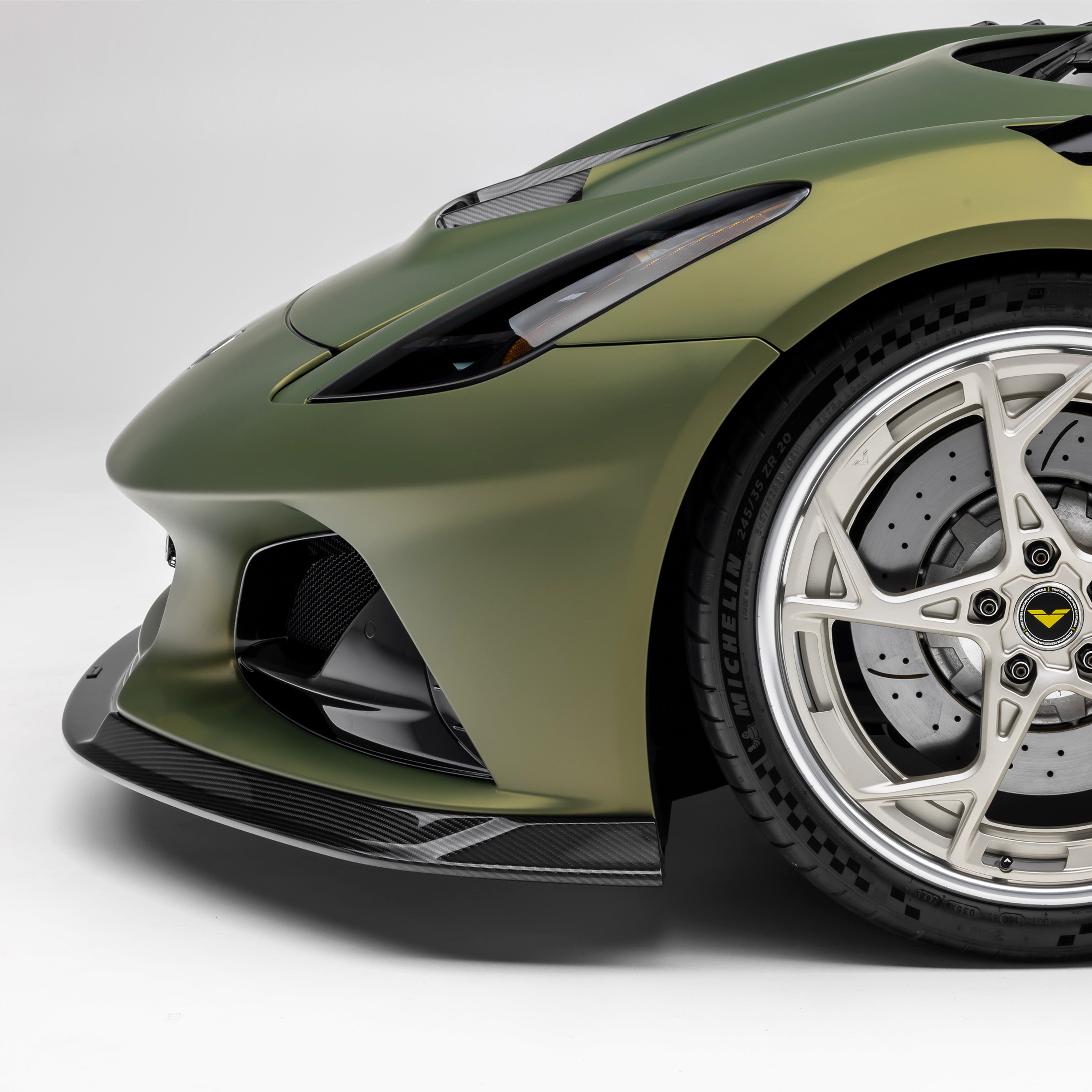 LR-52 Front Spoiler | Vorsteiner