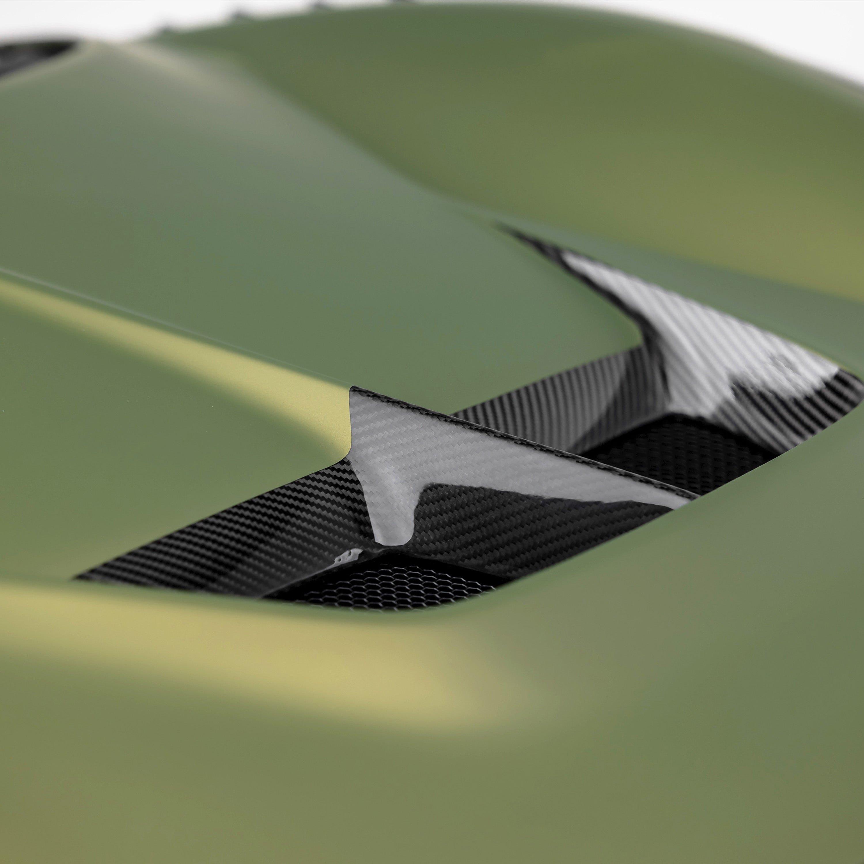 LR-52 Hood - Vorsteiner Wheels Wheels