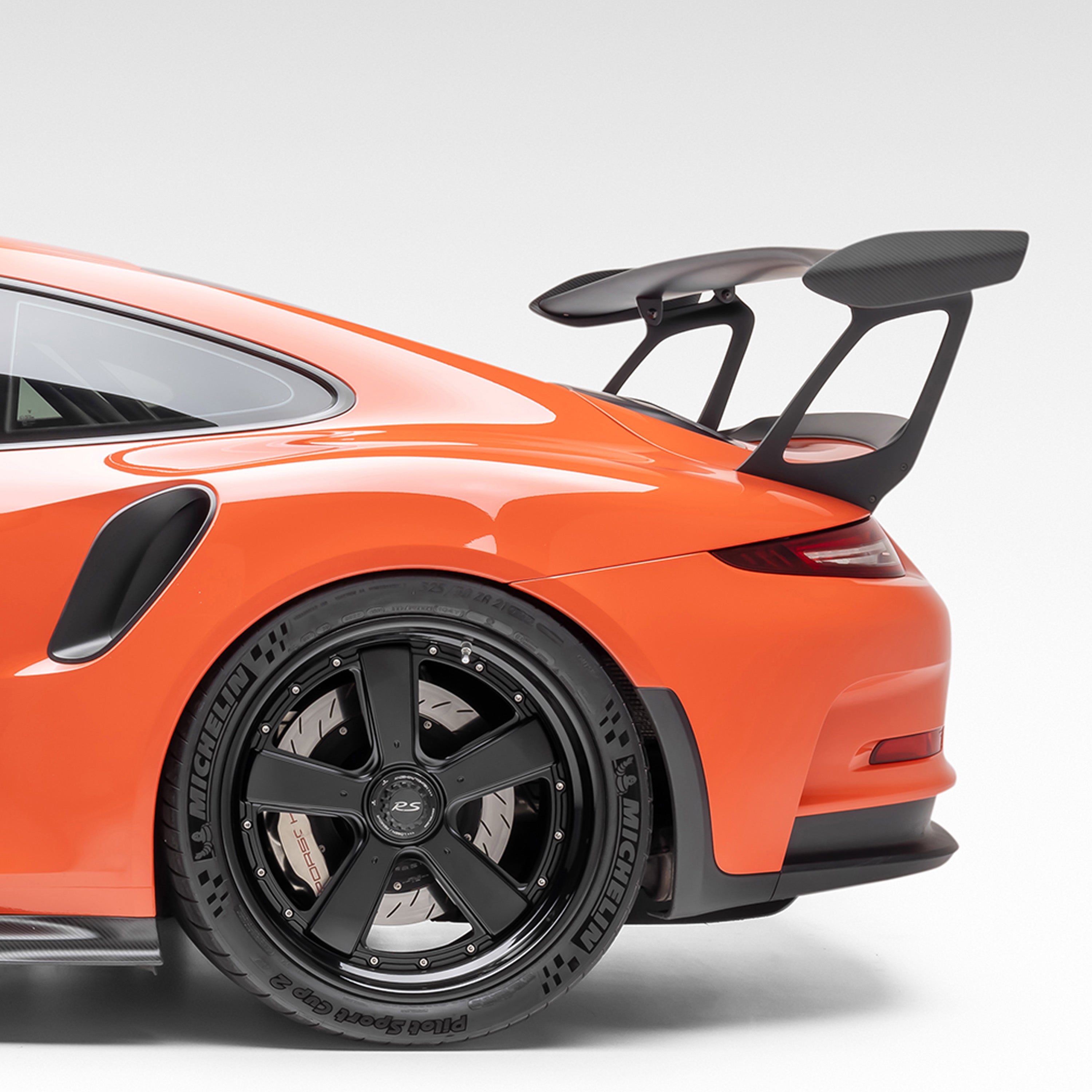 Porsche 991.1 911 GT3RS Extended Wing Risers - Vorsteiner Wheels