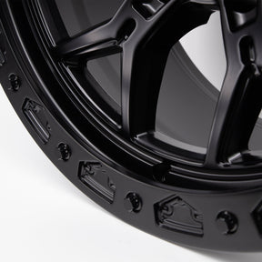 17" VR-601BL Coal Black